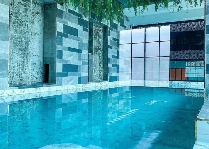 Cabanaz Pool Bangkok