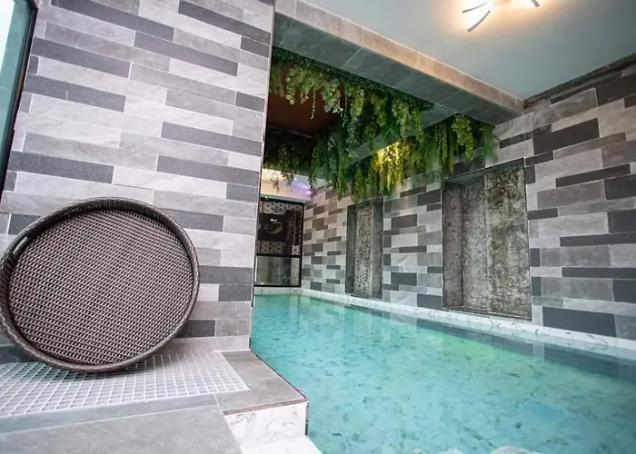 Villa Cabanaz Pool *